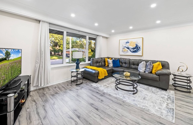 6BR Retreat in Burlington