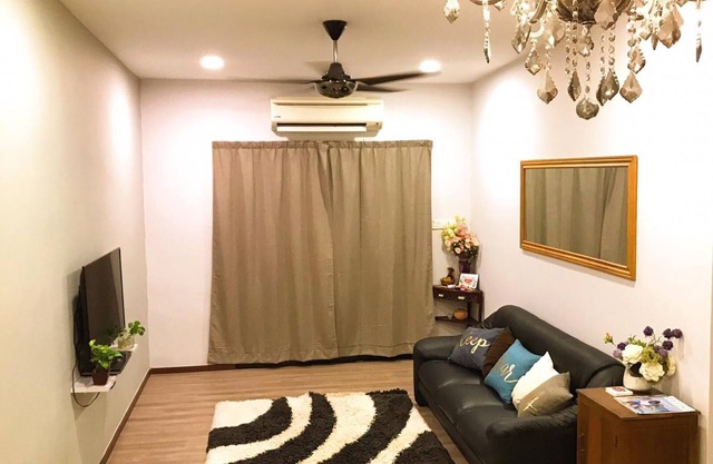 6KM to city center, House fit 11Pax