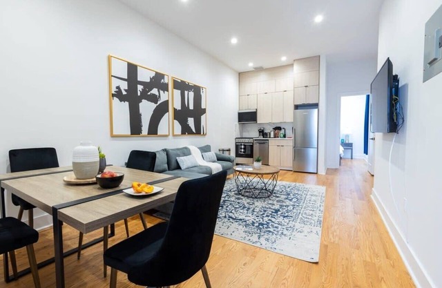 7-3 2BR/1Bath in Prime Park Slope