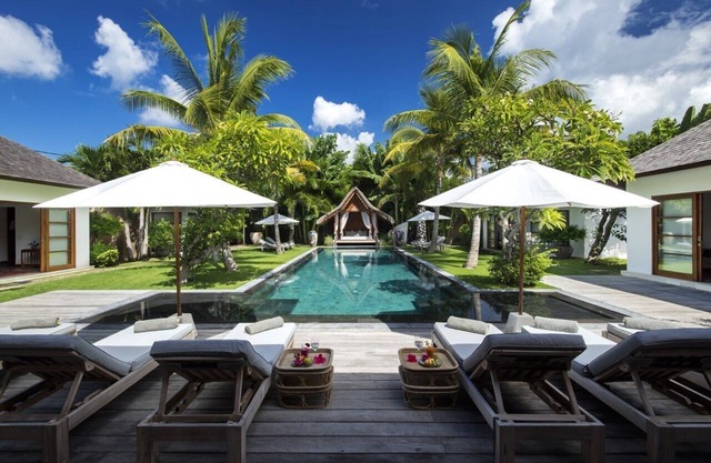 7 Bedroom Luxury Villa in Seminyak