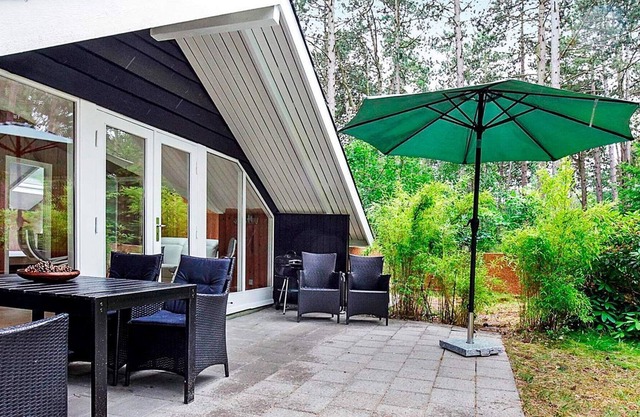 7 person holiday home in Store Fuglede