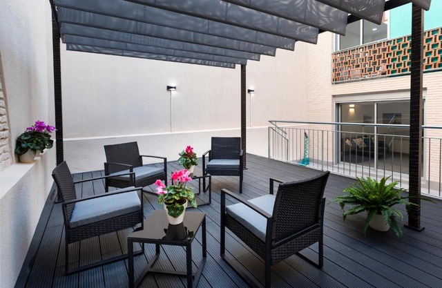 8 lacus duplex