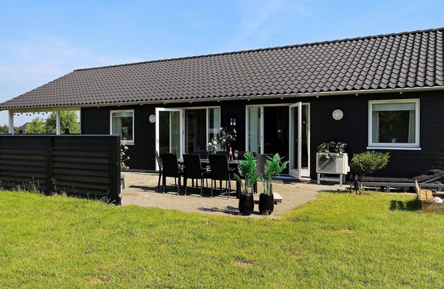 8 person holiday home in Væggerløse-By Traum