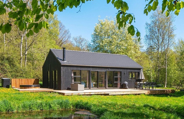 8 person holiday home in Ebeltoft