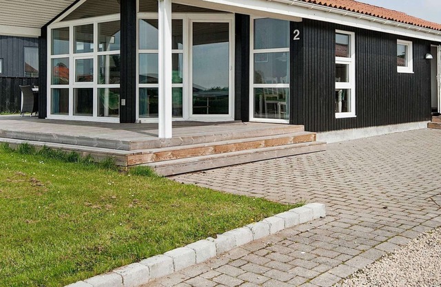 8 person holiday home in Rønde