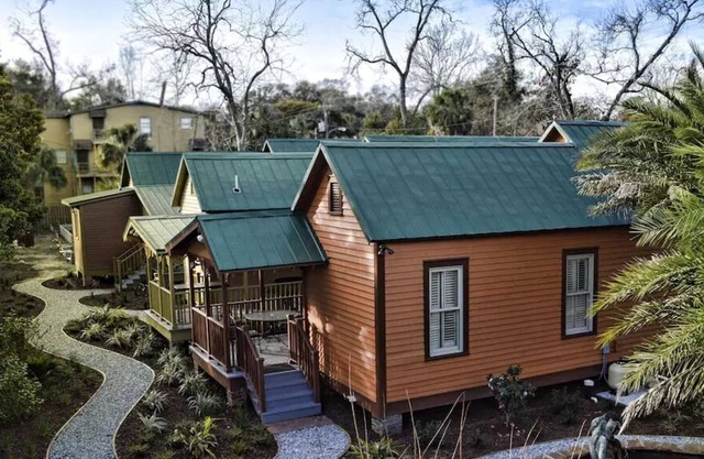 804B - One Bedroom Charming Loft w/ Roof Deck Overlooking City
