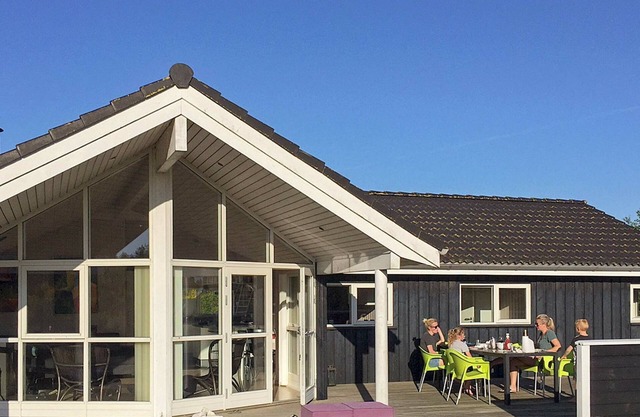 9 person holiday home in Væggerløse-By Traum