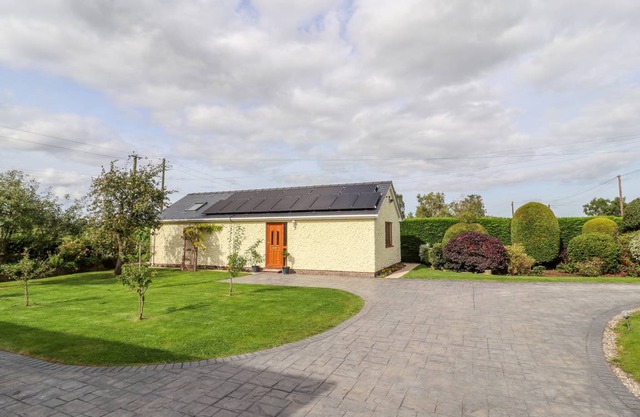 90 m² Cottage ∙ 1 bedroom ∙ 2 guests