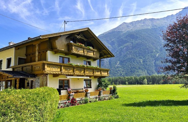 90 m² Villa ∙ 3 bedrooms ∙ 6 guests