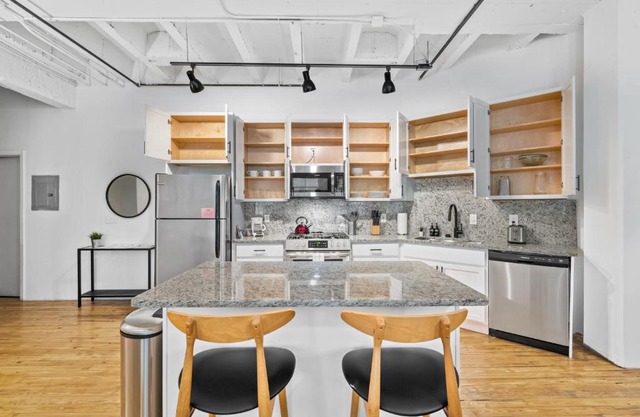 900 Lofts
