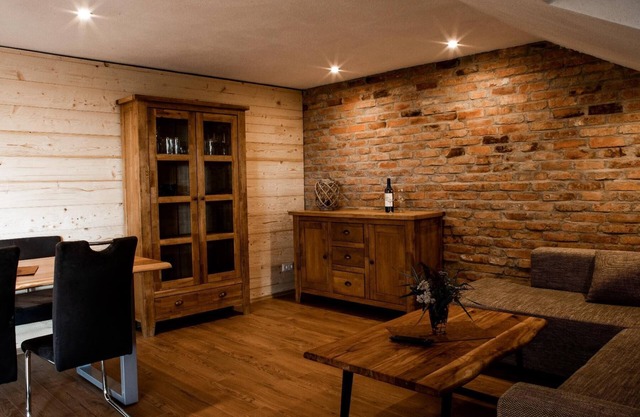 90qm-dachgeschoss Wohnung mit Großer Terrasse und Wlan