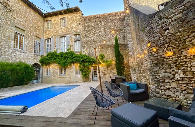 A beautiful townhouse for 12 guests, with private pool