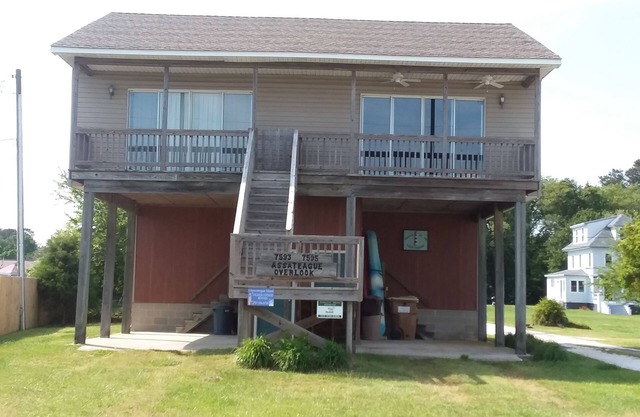 A BEAUTIFUL RETREAT OVERLOOKING ASSATEAGUE ISLAND