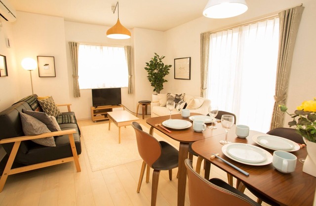A convenient location for sightseeing and staying/Uruma Okinawa