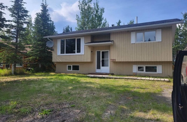 A Cozy Home for a Getaway in Haines Junction