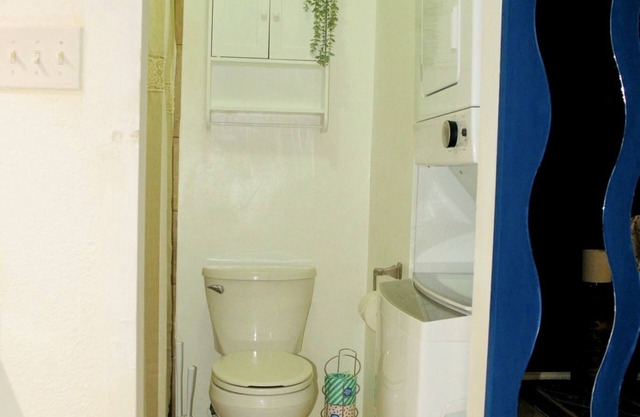 A cozy one-bedroom condo that is located in the heart of the Medical Center.