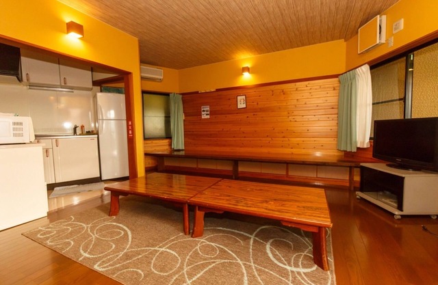 A Dshaped cottage for 4 to 6 people overlooking /Minamitsuru-gun Yamanashi