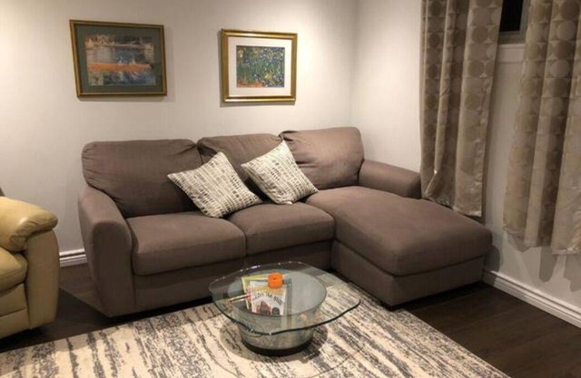 A guest suite with free parking, 20min to downtown