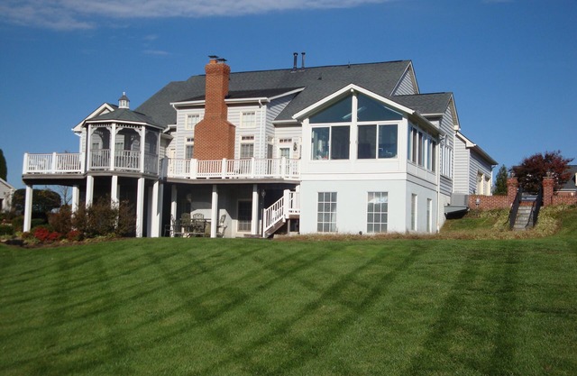 A Home Within A Home Located In A Beautiful Suburb Convenient To Washington DC