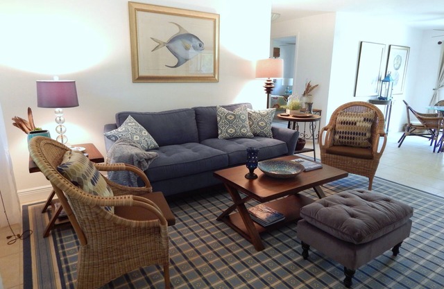 A New Spring Osprey Nest- 3 BR/2 Bath