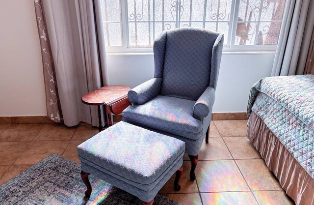 A Nice Place Casita – Private Studio Near TMC. Pet-Friendly. Centrally Located