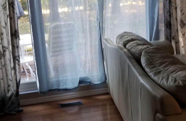 A Peaceful 3 Bedrooms House in a Quiet Neighborhood
