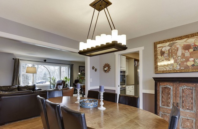 A private wooded oasis, close to everything you'd want in the city