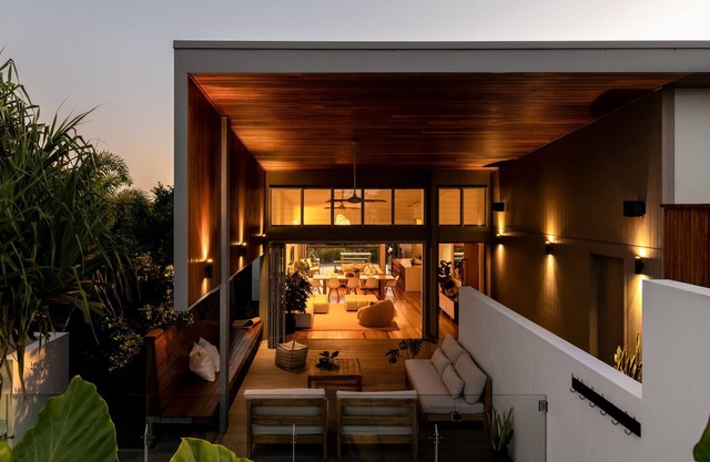 A Shore Thing - Architectural Beach House in Noosa