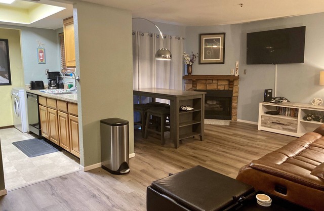 A Wasatch Wonderland Beautiful 2 + 2, Dog Friendly