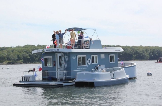 A Water Getaway. Vacation On A Houseboat in Maine, A Virtual Private Island.