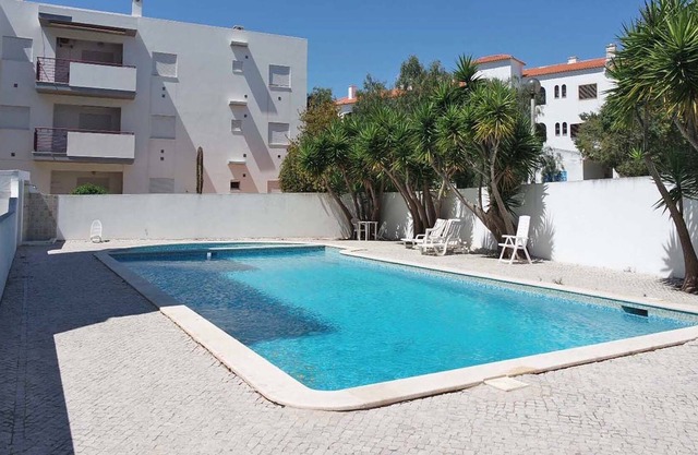 A10 Windmill 1 Bed with Pool by Dreamalgarve
