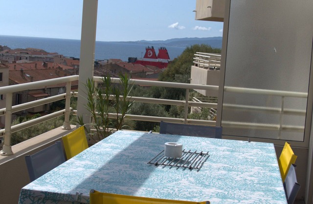 A2 Jardins de Quatrina Apartment 74m2 large terrace city center sea view