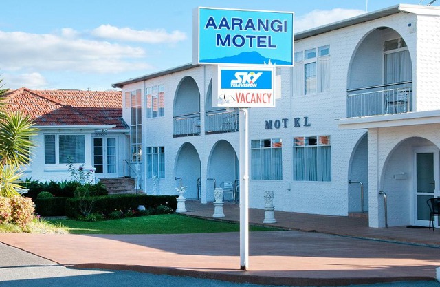 Aarangi Motel