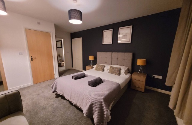 Abbey Field Willow Apartment - By Catchpole Stays
