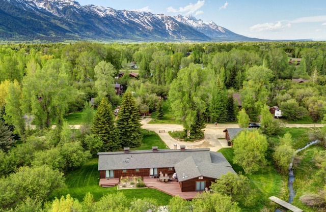 Abode at Moosepath Cabin | Great Outdoor Living | See Wildlife
