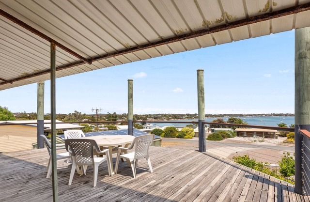 About Windward - Budget Property With Million $ Views