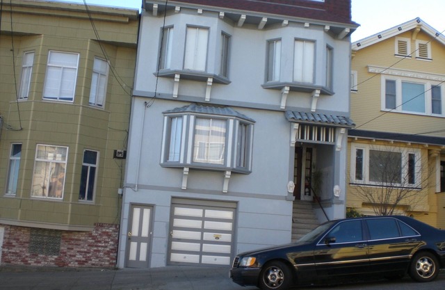 Absolutely Private President's Suite, Computer, Wi-Fi, Laundry, Pub. Parking