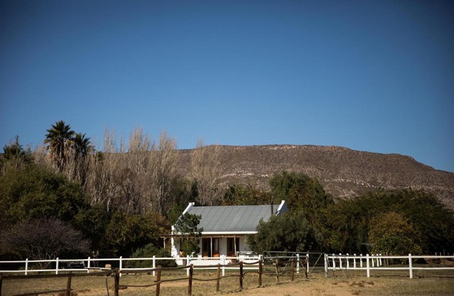 Acacia Cottage