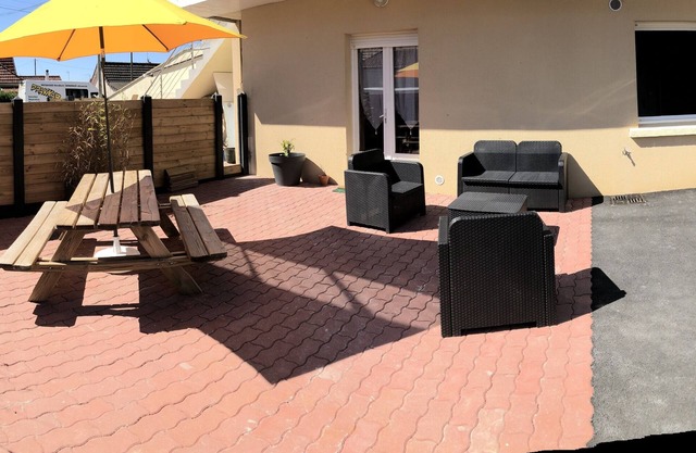Accommodation 400 meters from the beach for 5 people