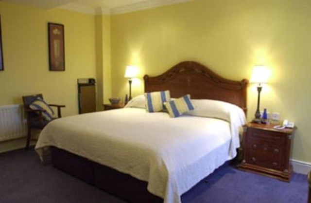 Accommodation 
