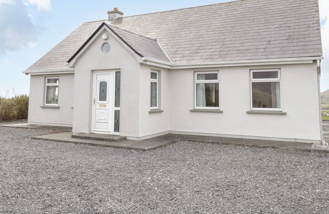 ACHILL VIEW, pet friendly in Achill Island, County Mayo