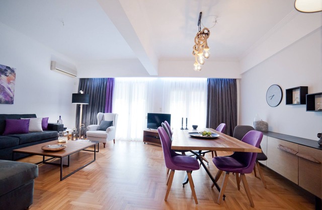 Acropolis View Deluxe Penthouse; next to metro, Acropolis Museum and Plaka