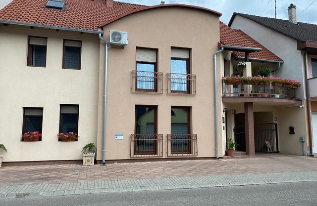Ada Apartman