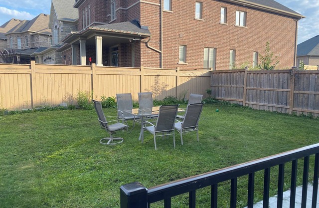 Adorable 2-Bedroom Basement with Sep Entrance