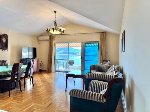 Adriatic Home