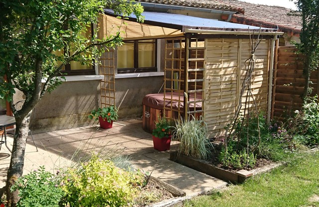 Adult space with Jacuzzi Spa