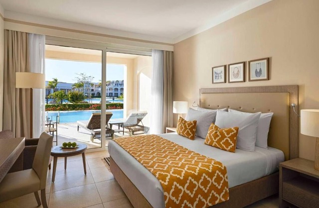 Adults-Only Paradise | Swim-Up Suite, 5 Pools, Spa & Snorkeling in the Red Sea