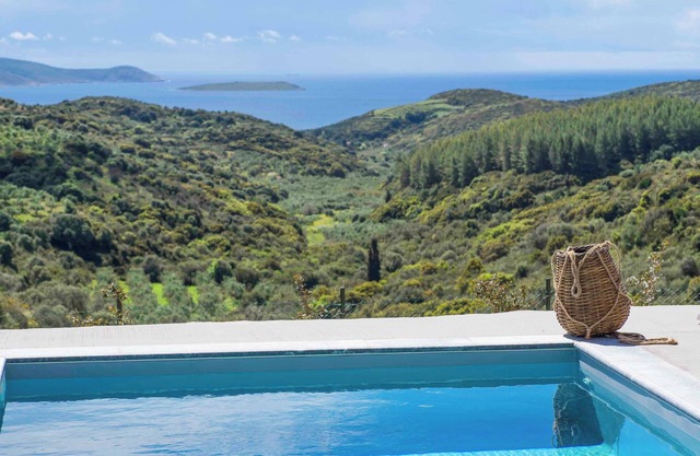 Afentiko Pigadi - Three Bedroom Villa, Sleeps 6