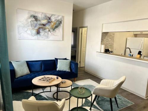 Affordable Stay Near Proctors A2