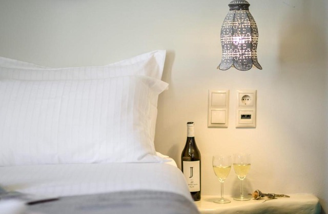 Africanis Suites